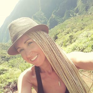 Meet your Posher, Candace